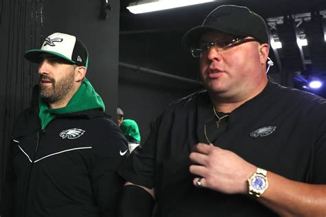 Eagles security guard DiSandro banned from sideline for Sunday Night Football vs. Cowboys